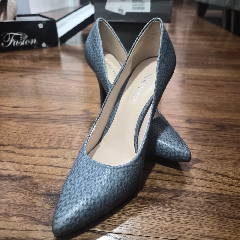 Nine West Gray Patterned Heels